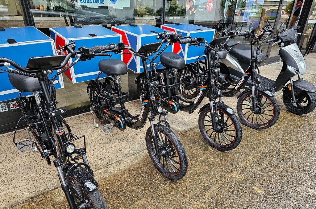 Dominos-RENAG-Electric-Bike-2